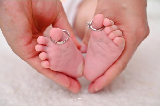 国内供卵试管代怀多久会觉得胸胀